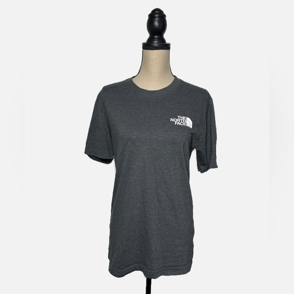 THE NORTH FACE MENS GRAY SHIRT SLEEVED T SHIRT size SP - Picture 1 of 6